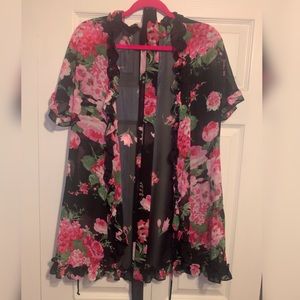 Black and pink flowers nightgown cover up